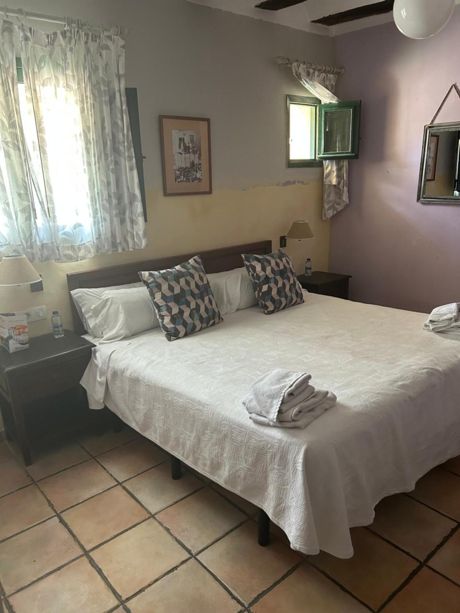 Hotel Rural Castillo De Biar Finca Fanecaes מראה חיצוני תמונה