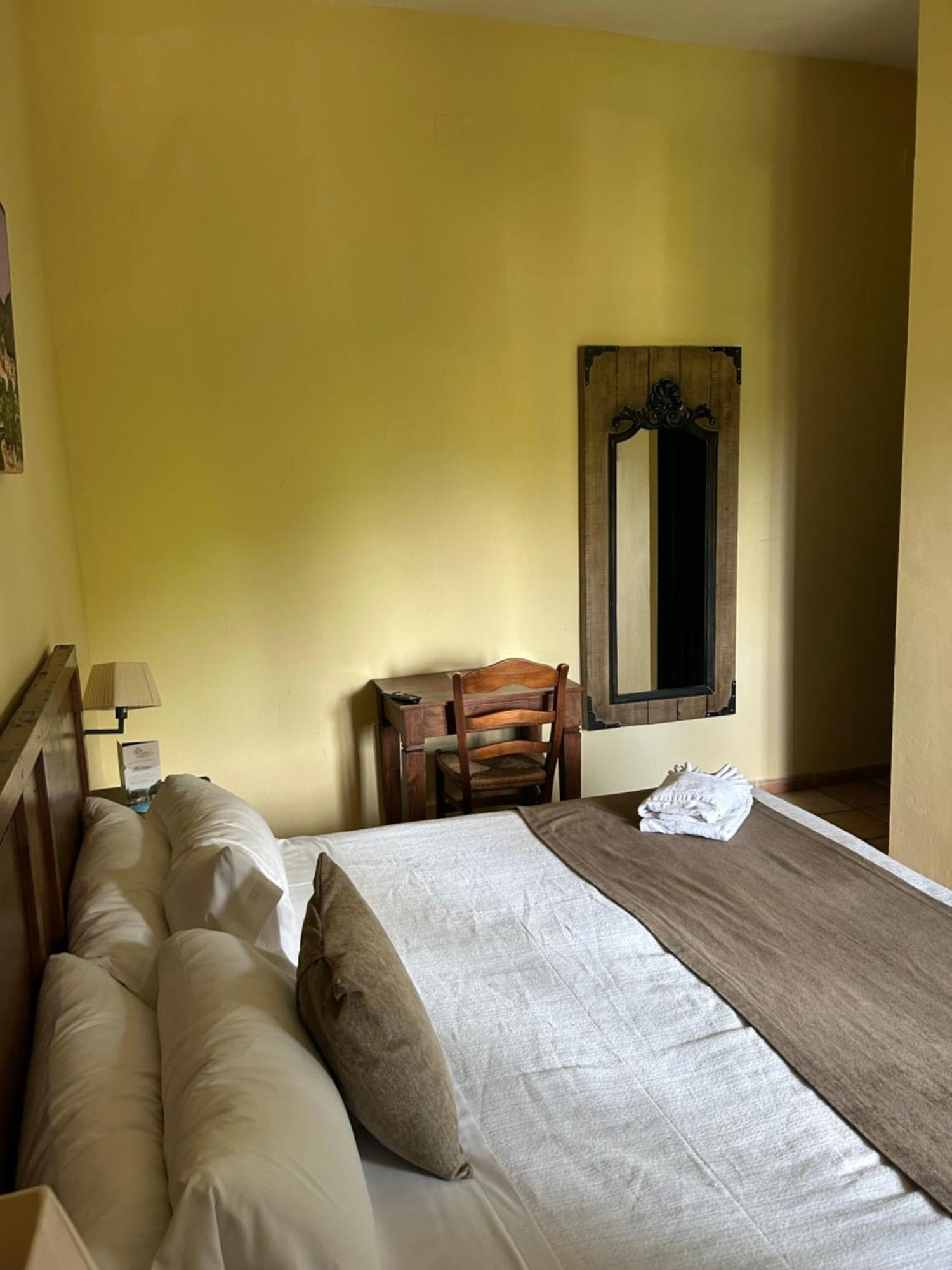 Hotel Rural Castillo De Biar Finca Fanecaes מראה חיצוני תמונה